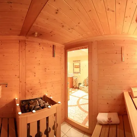 Kreutzer מלון 3*