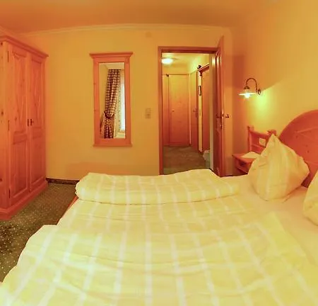 Kreutzer Hotel 3*
